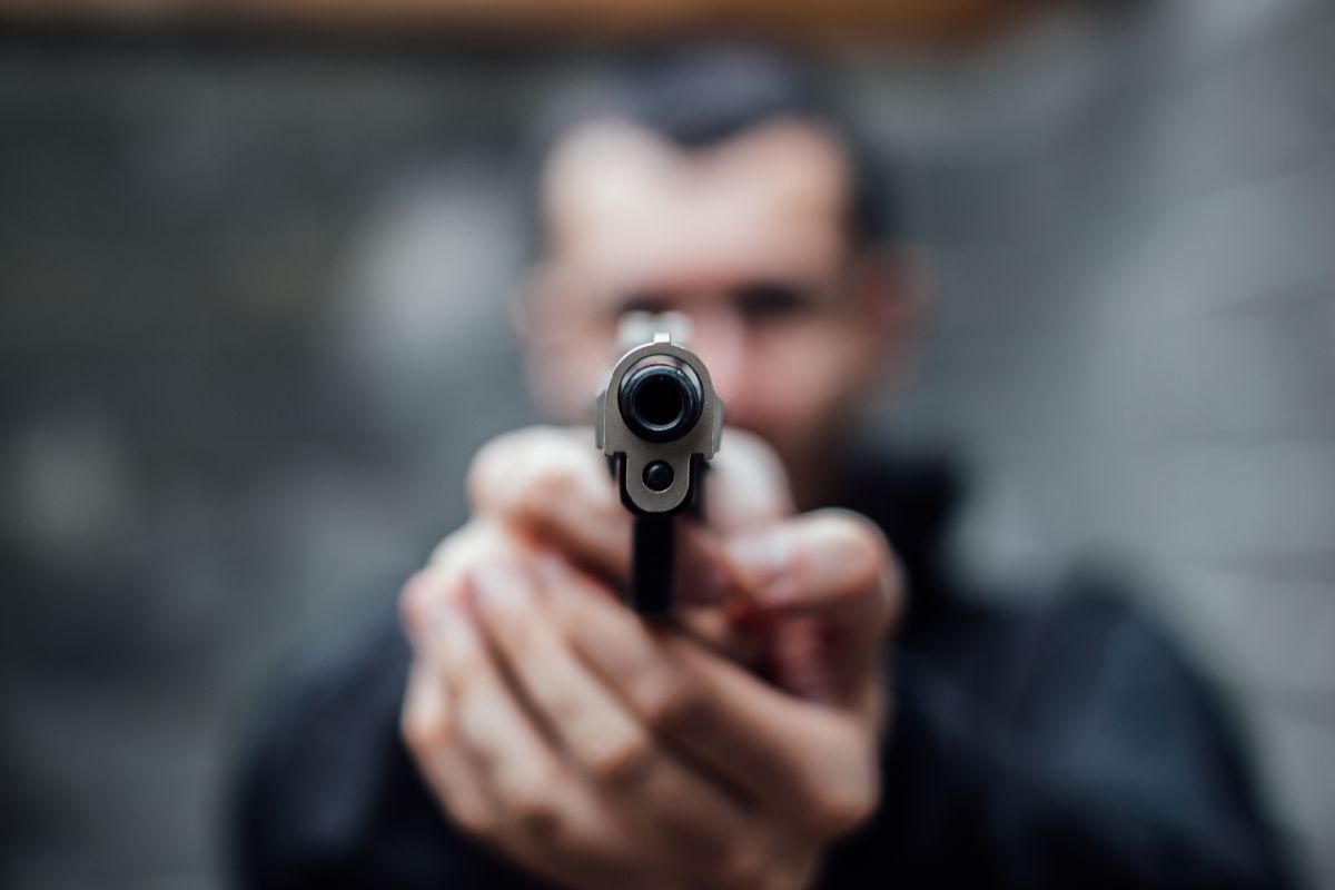 When Can Someone Use Deadly Force In Self-Defense? - Dolan Law Offices